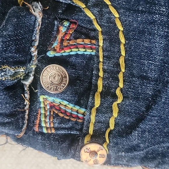 True Religion shorts, size 27, Bobby section - Picture 6 of 7